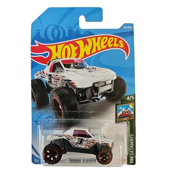 Hot Wheels Twinnin' N Winnin 2020 #116/250 HW Getaways White 4X4 Red Rims - Picture 1 of 7